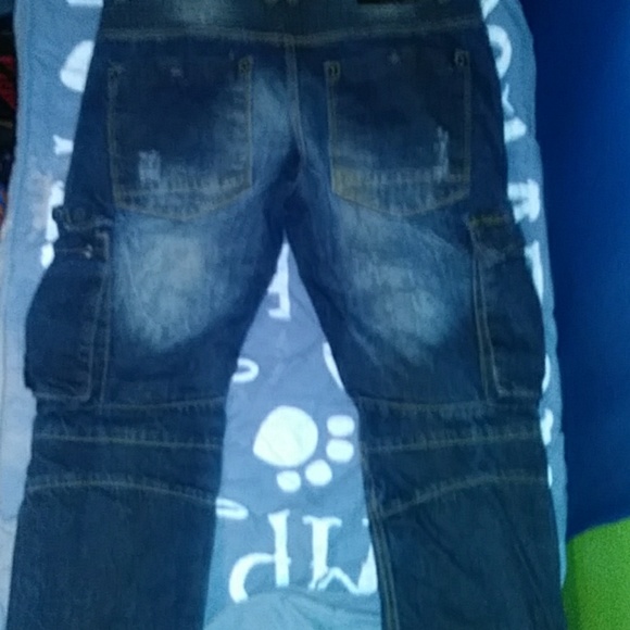 Jeans - Picture 3 of 3